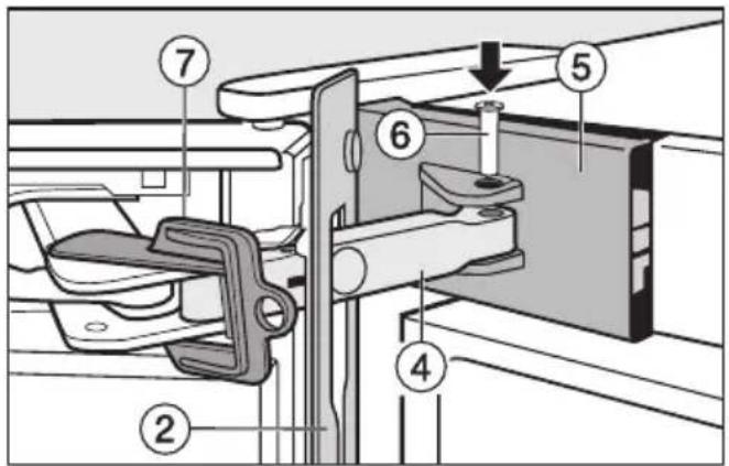MIELE KFN 14947 SDE - Oberen Türschließdämpfer einsetzen: - 4