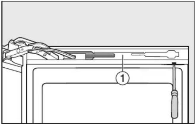 MIELE KFN 14943 SDE - Oberen Türschließdämpfer abnehmen: - 1