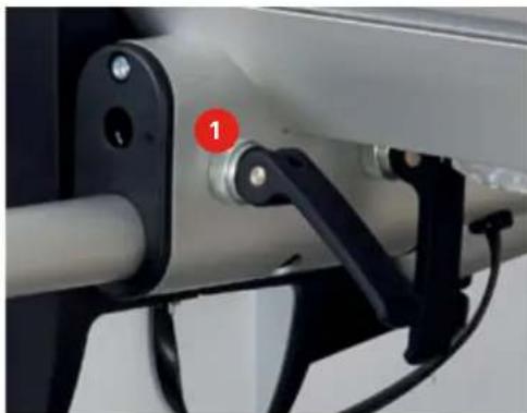 BERNINA Q 24 - Vordere Handführungen montieren und Arretierungshebel einstellen - 4