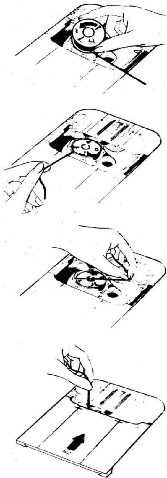SINGER 1021 - THREADING THE BOBBIN CASE - 1