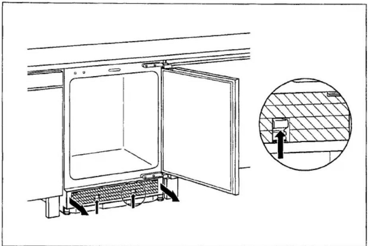 AEG Santo 1544-4 iU - Removing base blind - 1