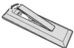 PIONEER X-SMC11 - Einlegen der Batterien in die Fernbedienung - 2