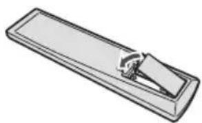 PIONEER X-SMC5 - Einlegen der Batterien in die Fernbedienung - 2