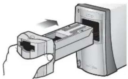 NIKON Coolscan V ED - Inserite l'adattatore - 1