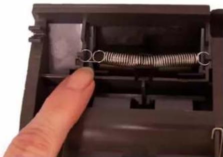 KODAK i1320 - Anpassen der Spannung der Vortrenn-Rolle - 1