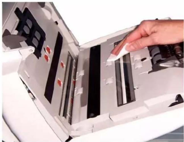 KODAK i1320 - Reinigen des Imaging-Bereichs - 1