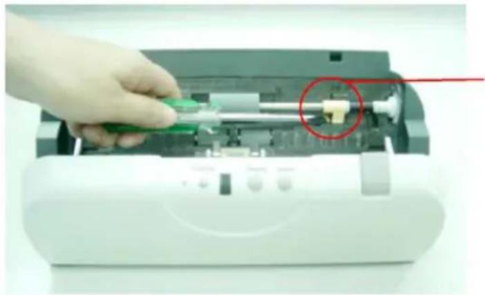 AVISION Av121 - The Disassembling Procedure - 1