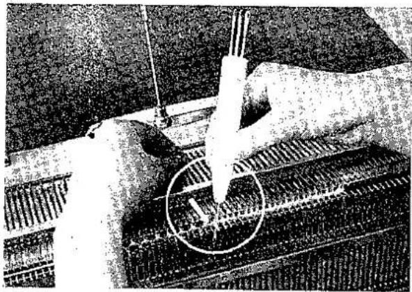 BROTHER KR 551 - HOW TO CONVERT FROM RIB TO PLAIN KNITTING OR FROM PLAIN KNITTING TO RIB - 1