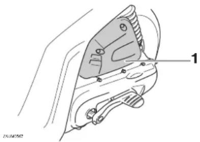 YAMAHA CW50E - Cleaning the air filter element - 1