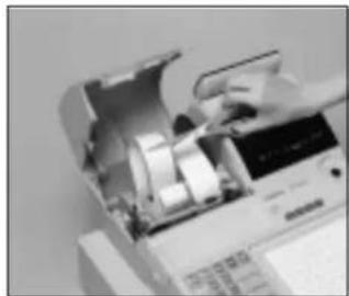 CASIO TK-7500 - Auswechseln des Kassenbonstreifens - 2