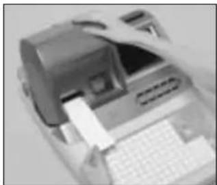 CASIO TE-8500F - Einsetzen der Kassenbon-Papierrolle - 6