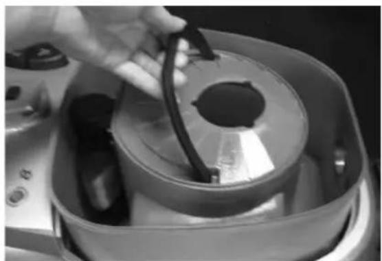 Bort BSS-3500-St - THE METHOD OF TANK OPEN: - 5
