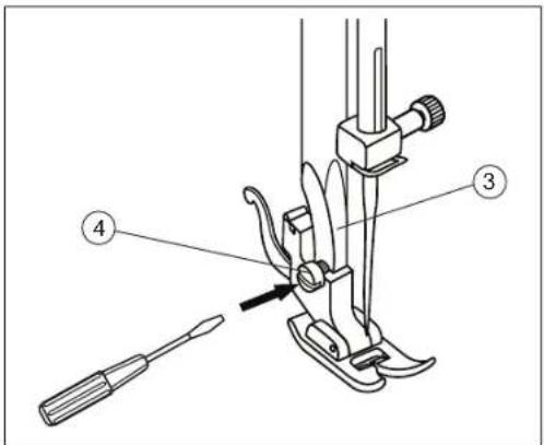 PRIVILEG 61017E - Nähfußhalter auswechseln - 3