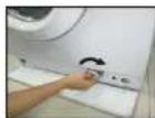 White Knight WM105M - ■ Cleaning the Drain Pump Filter - 3