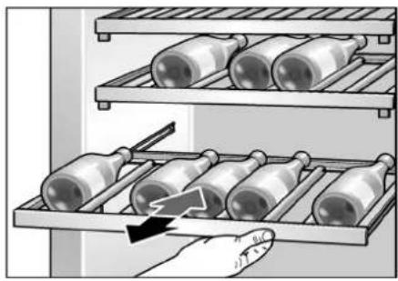 GAGGENAU RW414361 - Taking out the shelves - 1