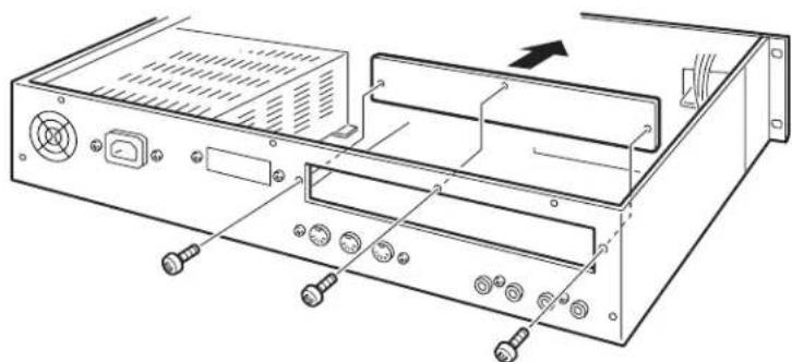 YAMAHA A3000 - Die Halteschrauben der Oberabdeckung des A3000 entfernen. - 3