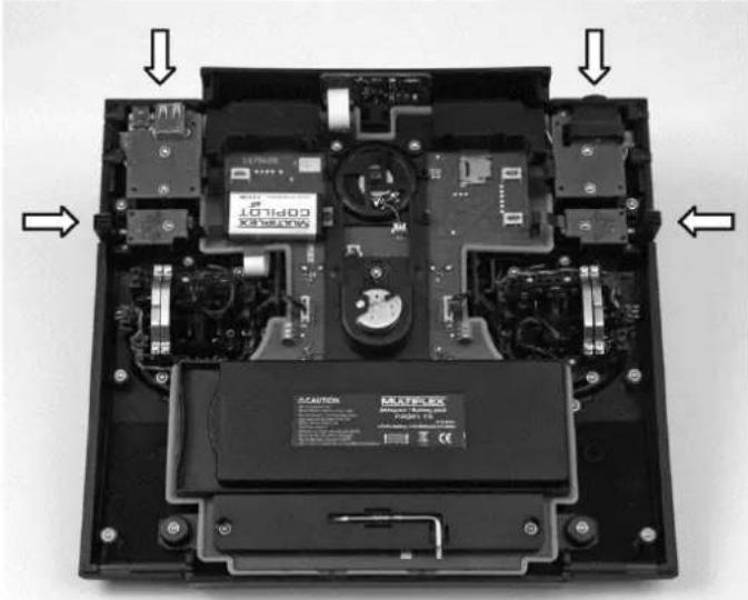 MULTIPLEX PROFI TX16 Master Edition - Gehäuse öffnen - 3