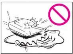 XciteRC DAK Pz.Kpfw. IV F-1 - Caution: This battle tank is for indoor use only! Please avoid the following misuses. - 2