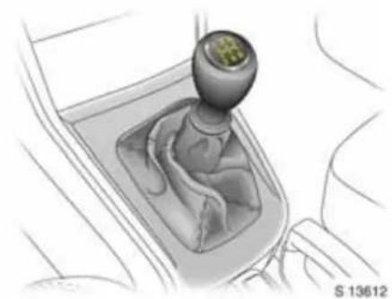 OPEL Antara (2006) - Scheibenwaschanlage und Scheinwerferwaschanlage \* betätigen: Ziehen Sie den Hebel zum Lenkrad - 2