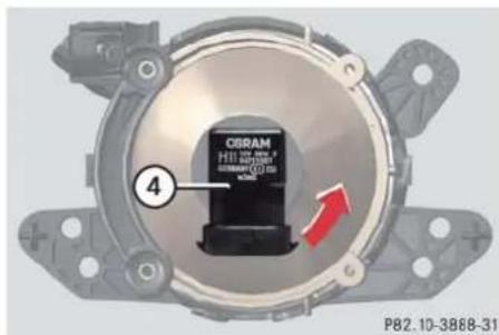 Mercedes-Benz ML 550 (2008) - Replacing bulbs - 2