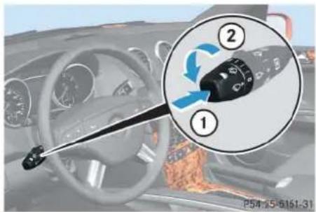 Mercedes-Benz ML 550 (2008) - Windshield wipers - 1