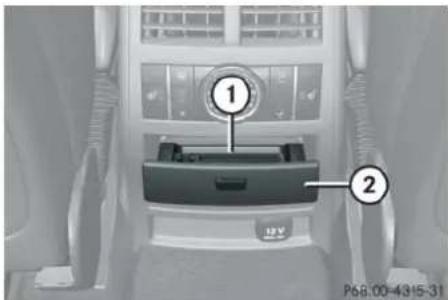 Mercedes-Benz ML 550 (2008) - Rear center console ashtray (front of rear seats) - 1