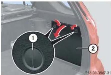 Mercedes-Benz ML 550 (2008) - Fuel filler flap - 1