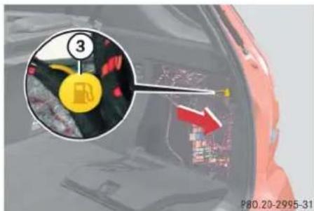 Mercedes-Benz ML 550 (2008) - Fuel filler flap - 2