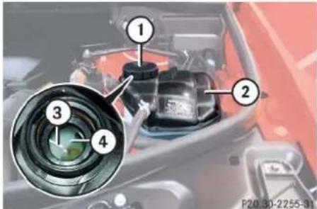 Mercedes-Benz ML 550 (2008) - Engine compartment - 1