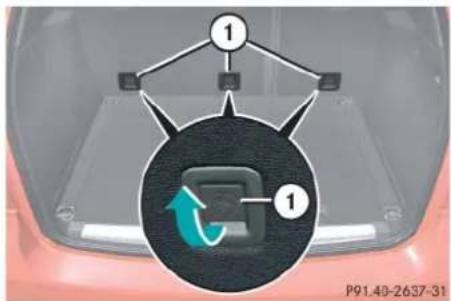 Mercedes-Benz ML 550 (2008) - Installation of infant and child restraint system - 1