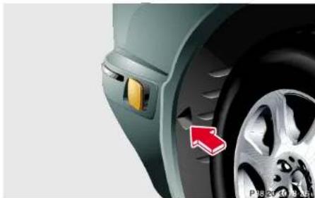 Mercedes-Benz E430 (2000) - Parking and standing lamp - 3