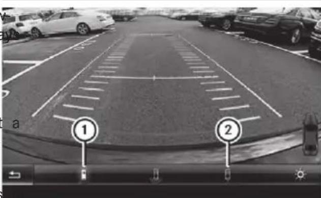 Mercedes-Benz CLS (2016) - Switching the reversing camera on/off - 1