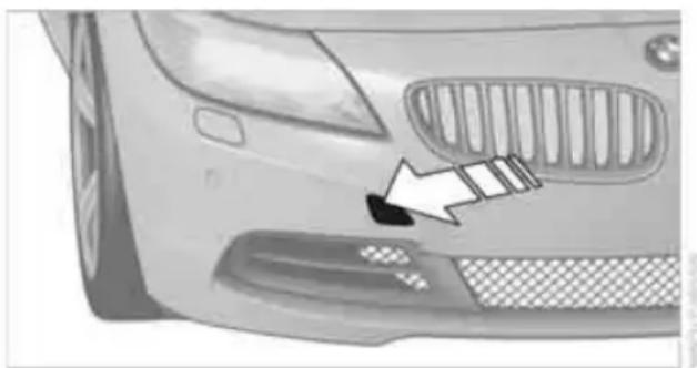 BMW Z4 sDrive 23i (2009) - Zugang zum Schraubgewinde - 1