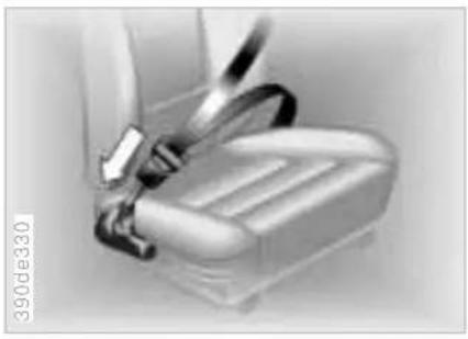 BMW M Coupe (1999) - Safety belt tensioner Inside rearview mirror with automatic dimmer\* - 1