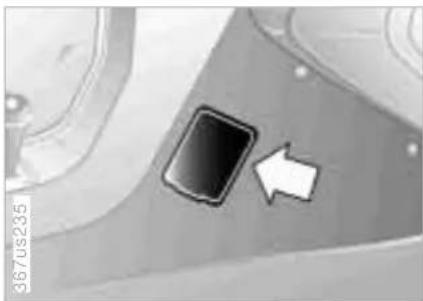 BMW M Coupe (1999) - OBD connector - 1