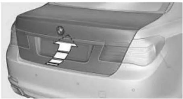 BMW 740Li (2008) - Von außen öffnen - 1