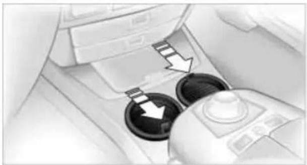 BMW 740d (2002) - Getränkehalter\* - 1
