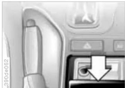BMW 520i (1997) - Ascher vorn\* - 2