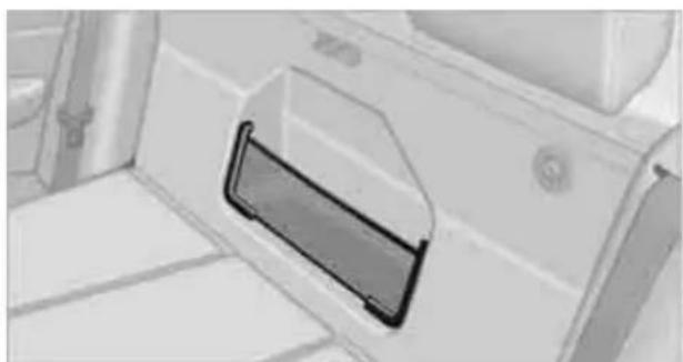 BMW 328i xDrive (2010) - Storage compartment behind the rear seat backrest - 1