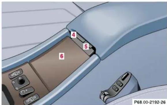 Mercedes-Benz CLK Coupe (2001) - 154Interior equipment - 2