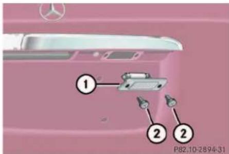 Mercedes-Benz ML-Class (2003) - Tabs - 1
