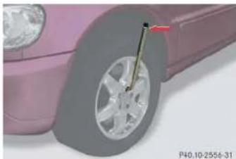Mercedes-Benz M-Class (2004) - Warning! - 2