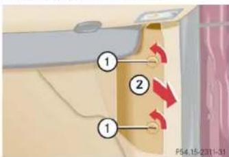 Mercedes-Benz M-Class (2004) - Auxiliary fuse box in front passenger footwell - 1