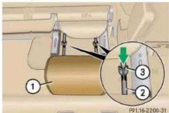 Mercedes-Benz M-Class (2004) - Installing rear seat head restraints - 1