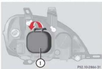 Mercedes-Benz M-Class (2004) - Replacing bulbs for front lamps - 1