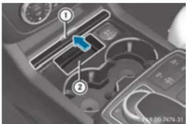 Mercedes-Benz GLE-Class AMG (2017) - Stowage compartment in the front ter console - 1