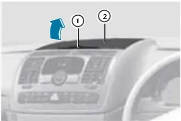 Mercedes-Benz V-Class (2011) - ドアの小物入れ - 3