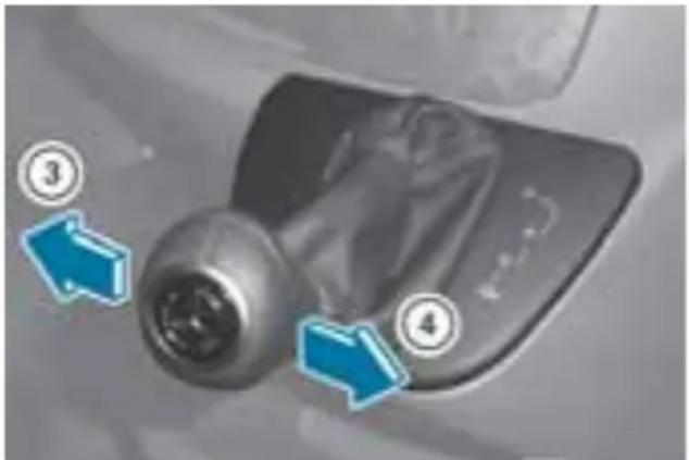 Mercedes-Benz V-Class (2011) - ティップシフト - 1