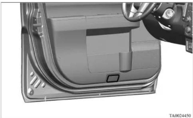 MITSUBISHI Endeavor (2010) - Door lights - 1