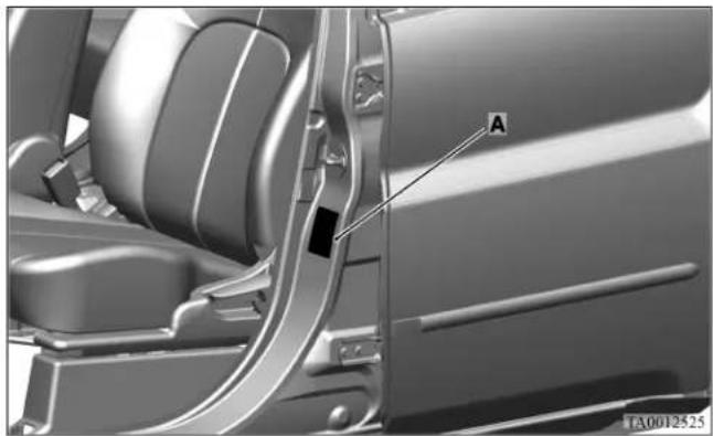 MITSUBISHI Endeavor (2010) - Cargo load precautions - 1
